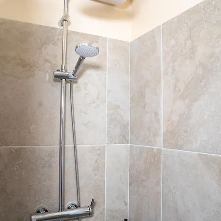 Apartment New & Elegant - Musiciens