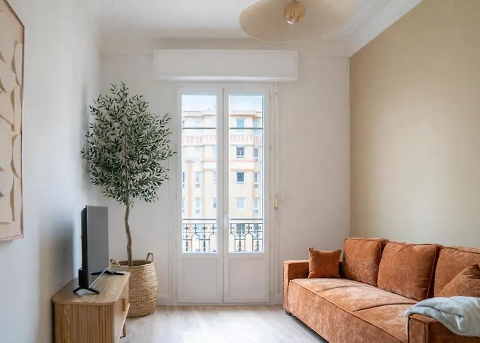 New & Elegant - Musiciens Apartment